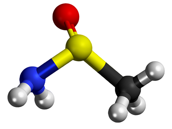 Dosiero:Methanesulfinamide 3D.png