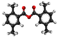 2,5-dumetilbenzoata anhidrido