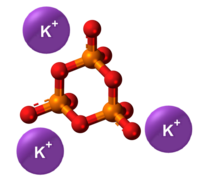 trikalia metafosfato