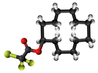 Ciklododekila trifluoroacetato