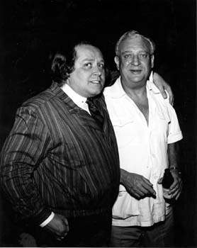 پرونده:Sam Kinison & Rodney Dangerfield.jpg