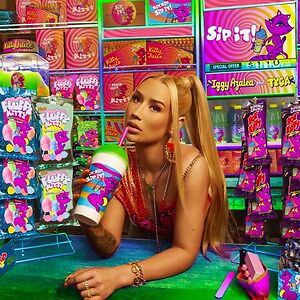 پرونده:Iggy Azalea & Tyga - Sip It.png