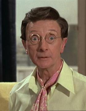 پرونده:Charles Hawtrey 1971.jpg