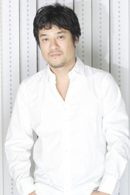 پرونده:Keiji Fujiwara.jpg