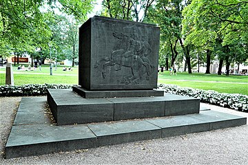 Suomalaisten sotilaiden hauta, yhdessä Erik Bryggmanin kanssa, Helsinki (1920)
