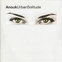 Studioalbumin Urban Solitude kansikuva