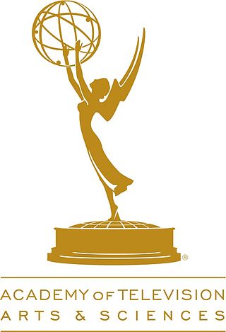 Fortune Salaire Mensuel de Emmy Combien gagne t il d argent ? 10 000,00 euros mensuels