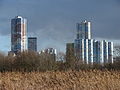 Grande gruppo di Cloud Towers nel quartiere di Pablo Picasso