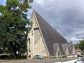 Image illustrative de l’article Église Saint-Vincent-de-Paul de Mont-de-Marsan