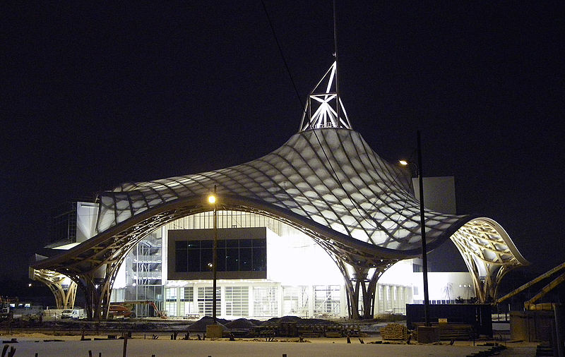 Fichier:Centre Pompidou-Metz nuit 07-01-2010.JPG
