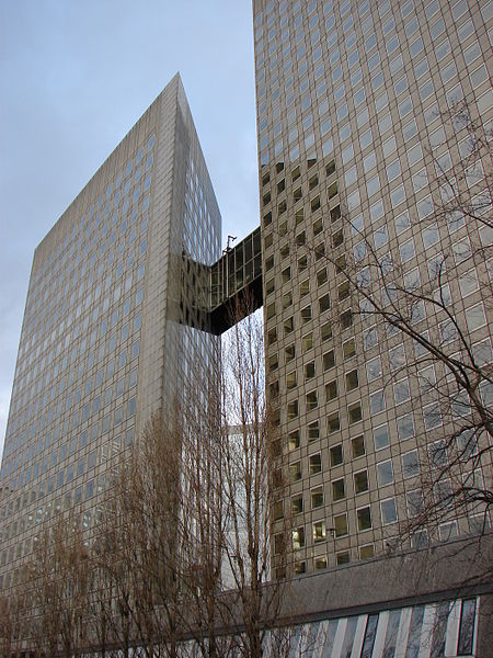 Fichier:Tour Descartes passerelle.JPG