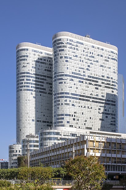 How to get to Tour Coeur Défense with public transit - About the place