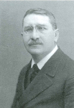 קובץ:Maximilian Drechsler .JPG