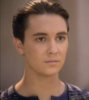 קובץ:Wesley Crusher TNG s07e20.PNG