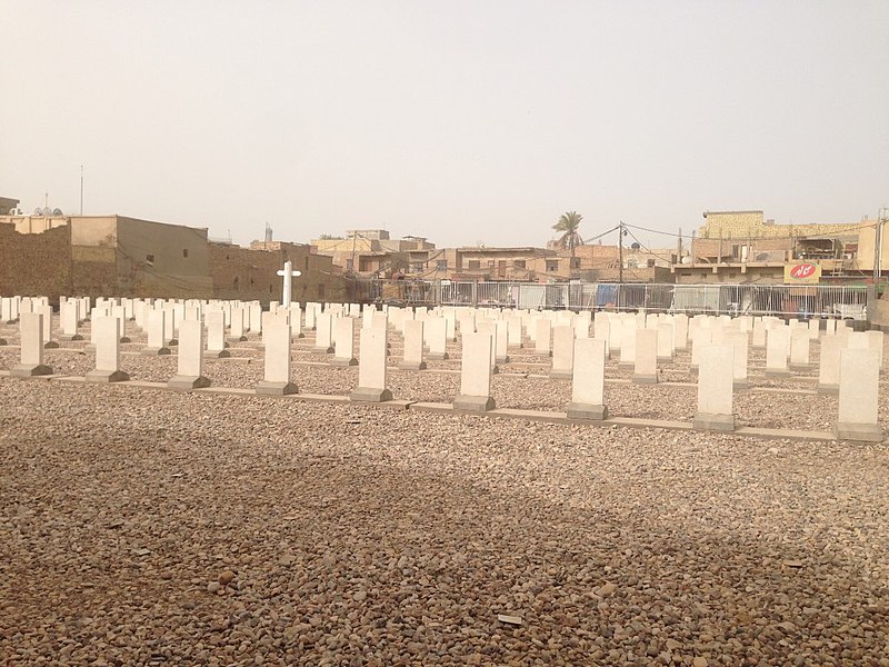 קובץ:Kut British war cemetery - 2014 after.jpg