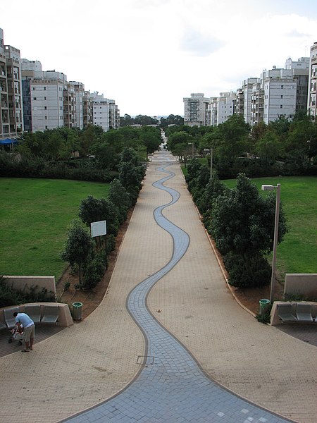 קובץ:רחובותההולנדית.JPG