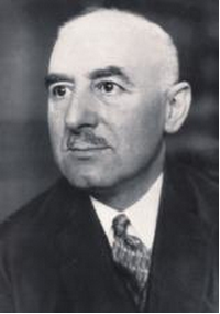 Oskar Kaufmann.png