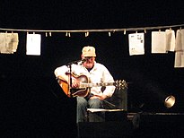 קורט ווגנר במופע במועדון הבארבי, תל אביב, אפריל 2009