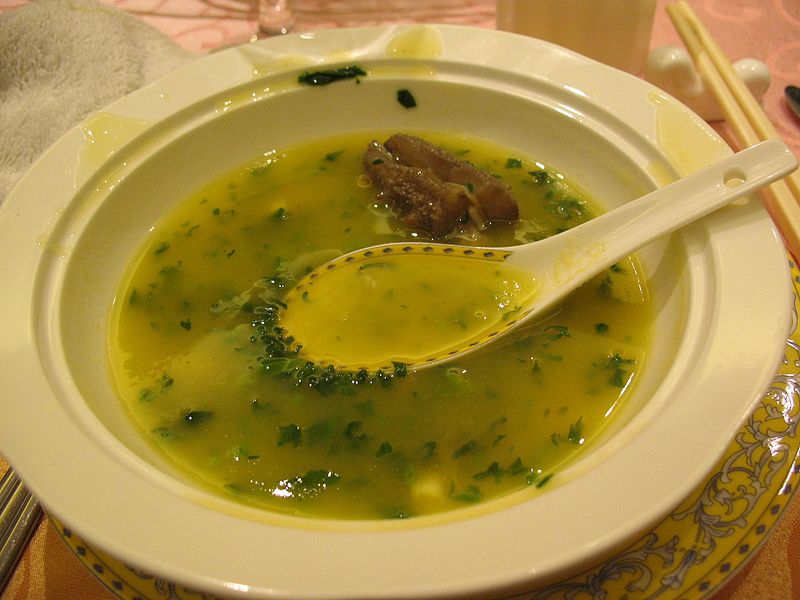 קובץ:Sea cucumber soup.jpg