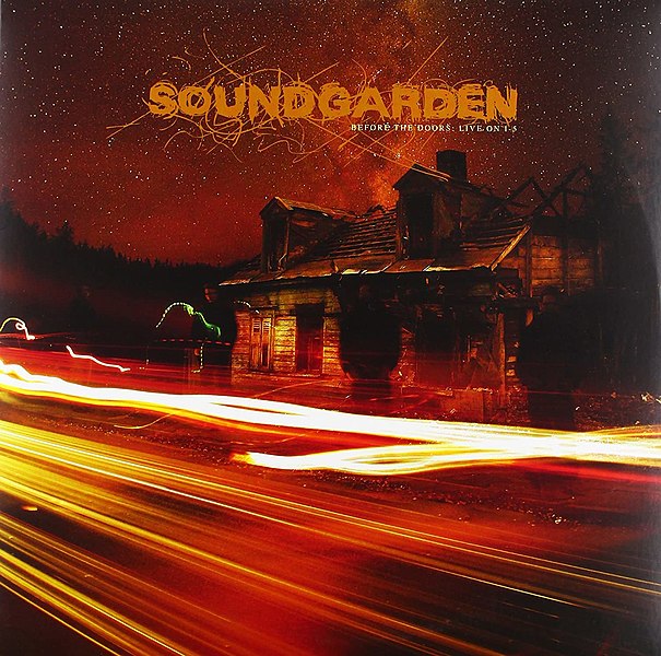 קובץ:BeforetheDoorsLiveonI-5SoundcheckSoundgardenEPCover2011.jpg