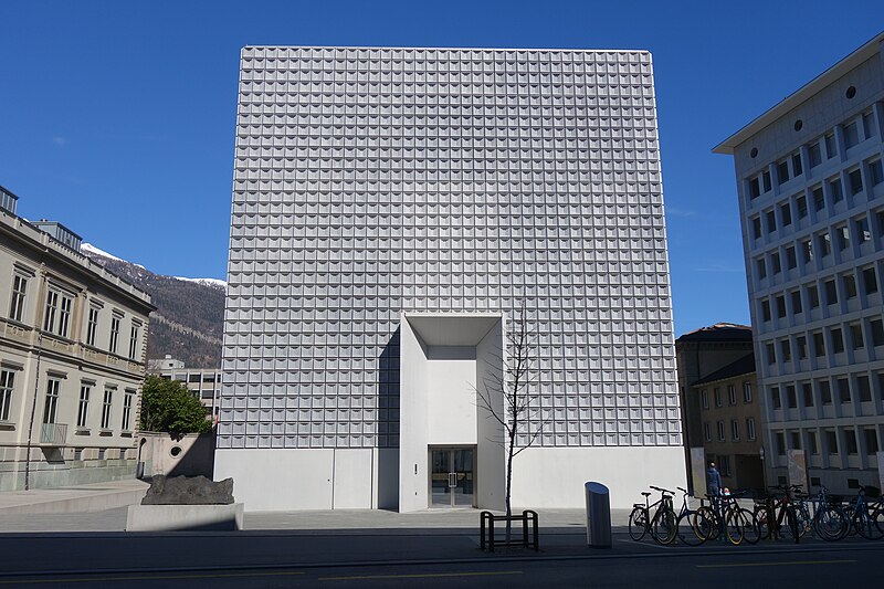 קובץ:Museum-chur.JPG