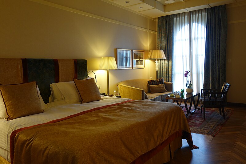 קובץ:Kingdavidhotelroom19.JPG