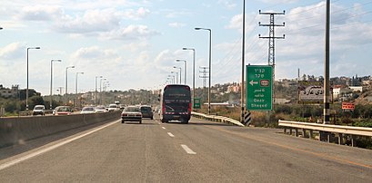 איך מגיעים באמצעות תחבורה ציבורית  לנחל עירון? - מידע על המקום