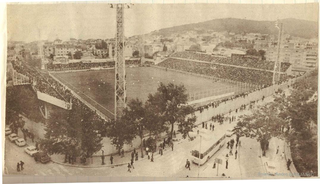 Ficheiro:Hajduk Split and Dinamo Zagreb derby.jpg – Wikipédia, a  enciclopédia livre