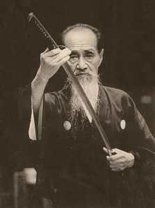 Datoteka:Yoshio sugino.jpg