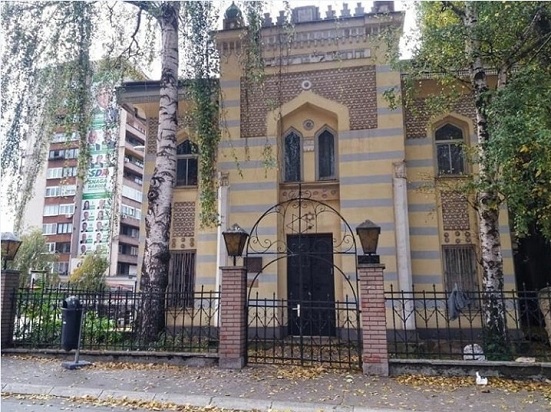 Datoteka:Sinagoga u Zenici.jpg