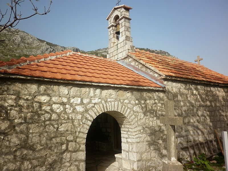 Datoteka:Crkva sv. Petke - Venerade, Gornji Šušanj, Bar15.jpg