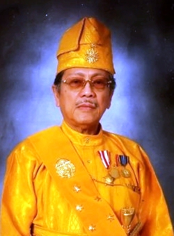 Berkas:Sultan-Lukman.jpg