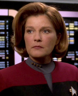 Berkas:Janeway Season7.jpg