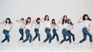 Berkas:Dancingqueensnsd.png