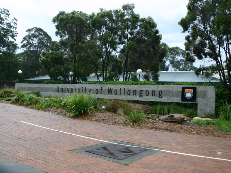 Berkas:UniversitasWollongong.jpg