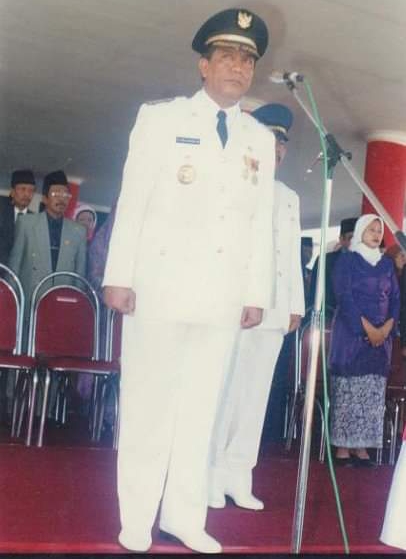 Berkas:Andi Nadjamuddin Aminullah.jpg