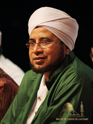 Berkas:Habib Munzir Al-Musawa.jpg