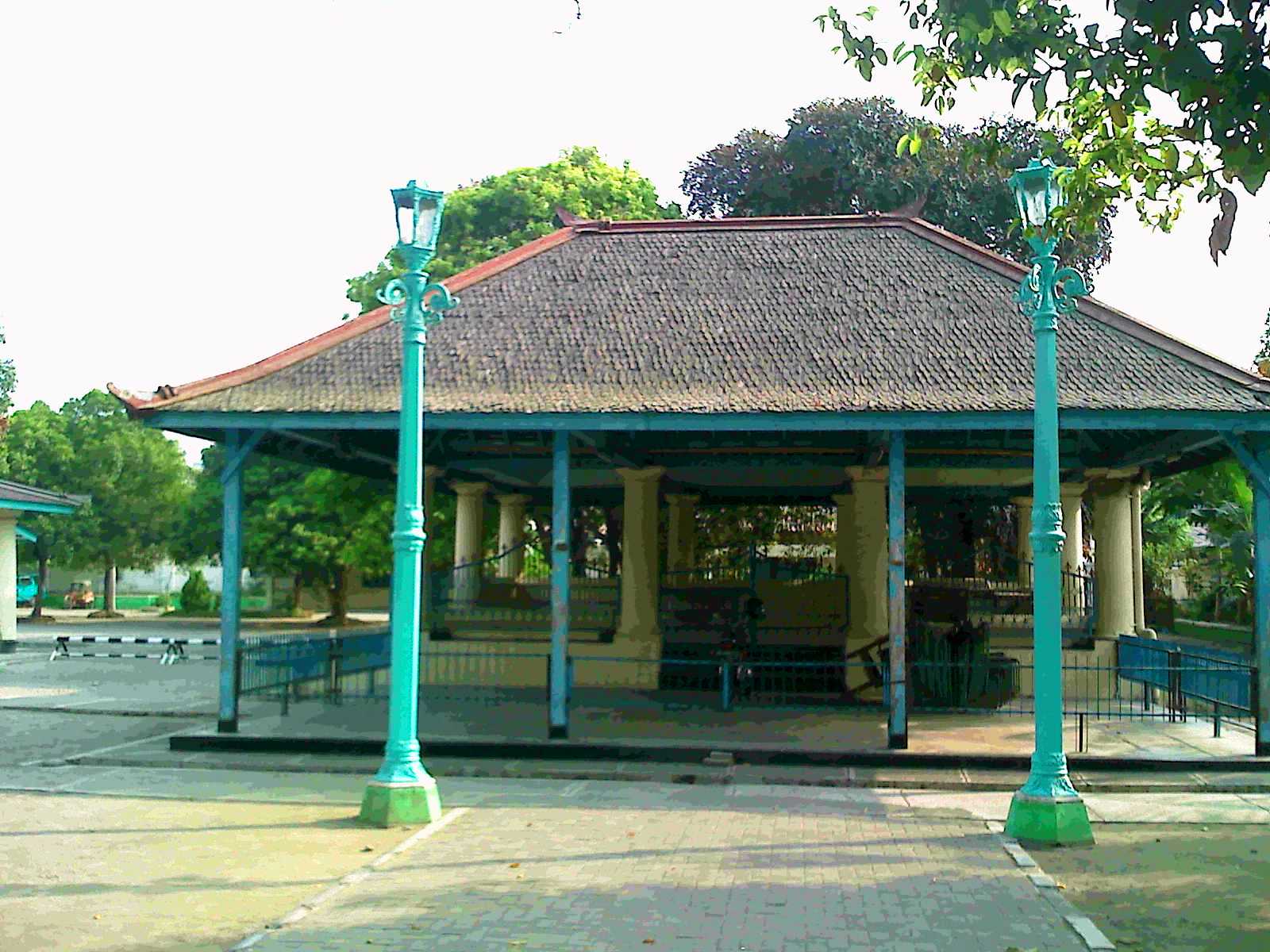 Berkas:Masjid agung karaton surakarta pagongan.jpg - Wikipedia bahasa  Indonesia, ensiklopedia bebas