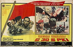 Poster rilis, menampilkan lima tokoh utama, montase adegan, dan judul "Penumpasan Pengkhianatan G 30 S PKI"