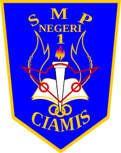 Berkas:Logo SMPN 1 Ciamis.svg