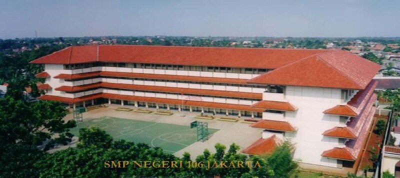 Berkas:Smpn106-gedung.jpg