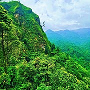 Pemandangan Pegunungan Sukamakmur dari trek Curug Mariuk