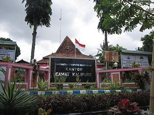 Kantor camat Kalipuro