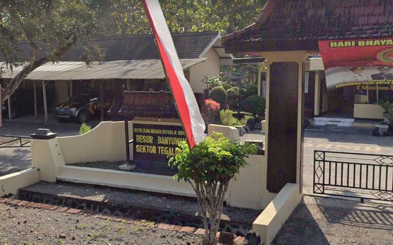 Berkas:Kantor-polsek-tegaldlimo-banyuwangi.JPG