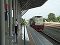 Kereta api Putri Deli berhenti di Stasiun Bandar Khalipah