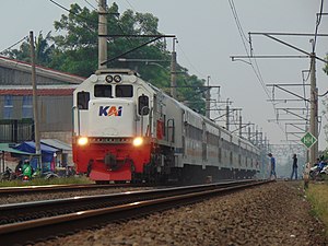 Kereta api Tawang Jaya TB.jpg