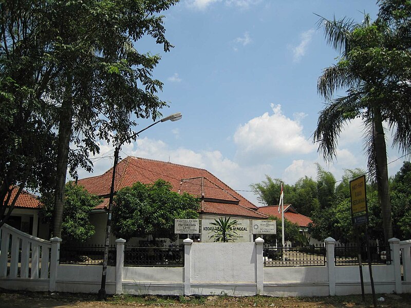 Berkas:Klapanunggal, Bogor.jpg