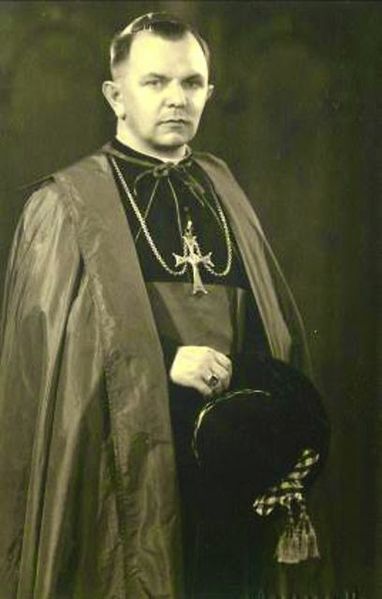 Berkas:Mgr. Pierre Marin Arntz.jpg