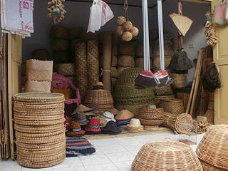 Berkas Toko anyaman bambu dan rotan jpg Wikipedia  bahasa 