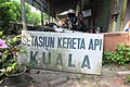 Bekas papan nama stasiun Kuala